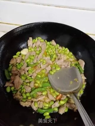 青豆炒肉
