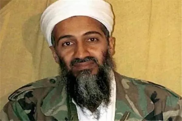 本拉登之子才三十岁，突然暴毙，是否与遭到美国政府打击有关？