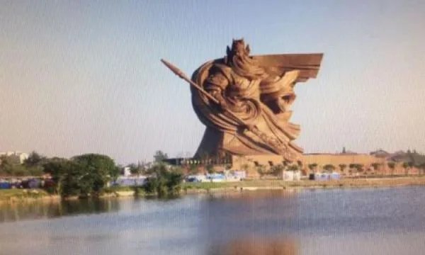 网传“巨型关公像或将搬迁”,此消息属实可靠吗?