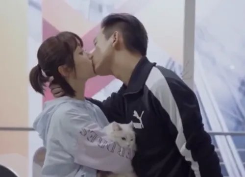 亲爱的热爱的剧照高清图片