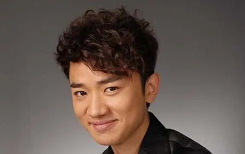 为什么王祖蓝和李亚男这么恩爱