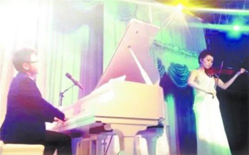 适合婚礼的钢琴曲有哪些 浪漫婚礼钢琴曲推荐给你