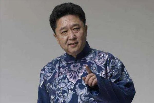 在整个相声圈,为什么没人去惹于谦?