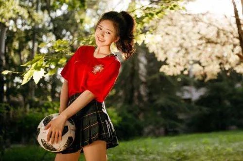 赵露思给宋茜道歉,真心实意还是被逼无奈?