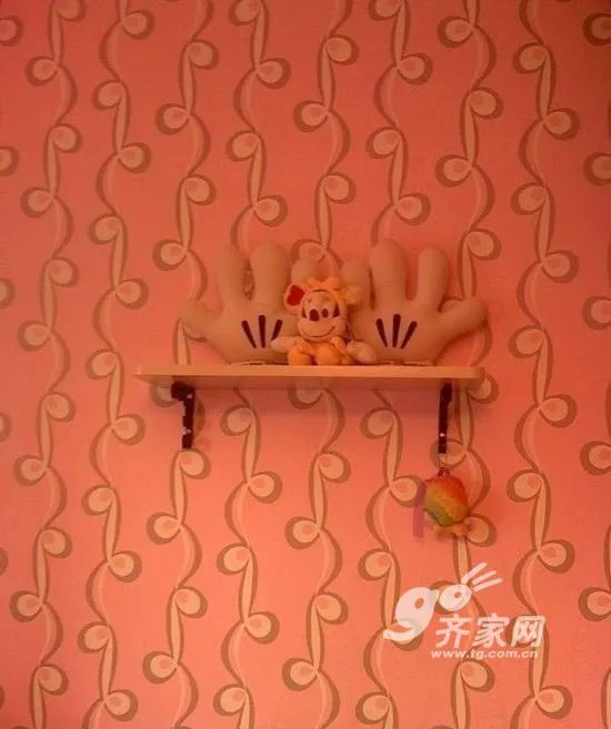 屋主2万巧手翻新 2手旧房惊变可爱小蜗居