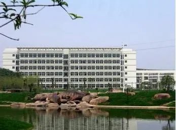 马鞍山安徽工业大学和太原理工大学相比哪一个好？