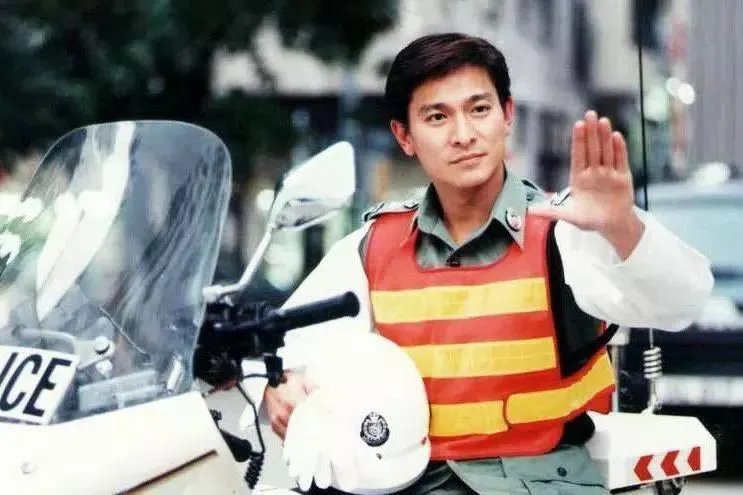 刘德华,活该你红37年!