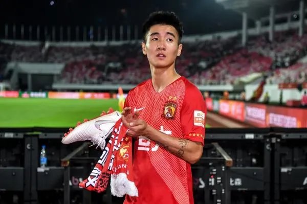 韦世豪能力真的比武磊强吗?