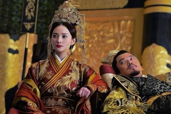 蒋勤勤孙俪是同父异母,俩人真实关系浮出水面,你觉得像吗?