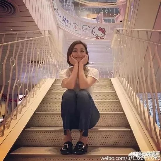 能推荐一些淘宝上有风格的女鞋吗?