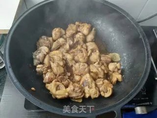 土豆炖鸡
