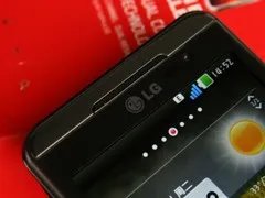 顶配裸眼3D LG Optimus 3D P920再报好价