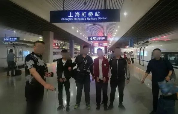 近百人利用漏洞提现千万是真的吗？