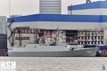 舰船入列