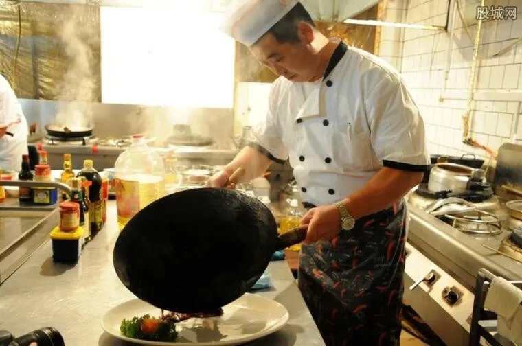 大学食堂再添神菜 取名为城市套路深
