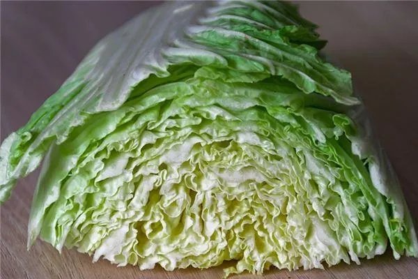 大白菜价格进低谷，收购价不到2毛，为什么这么便宜？
