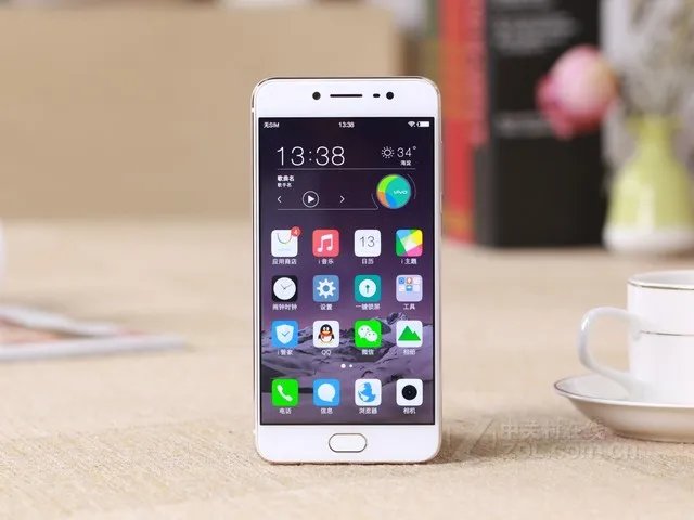 vivo X7手机热卖2250元 5.7寸2599元