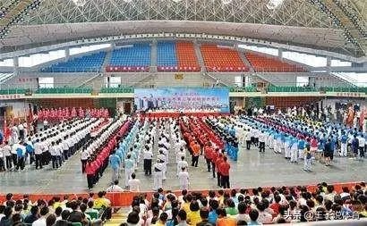 群众体育和竞技体育的关系是?