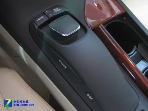 导航仪怎么升级？各类GPS机型分类介绍