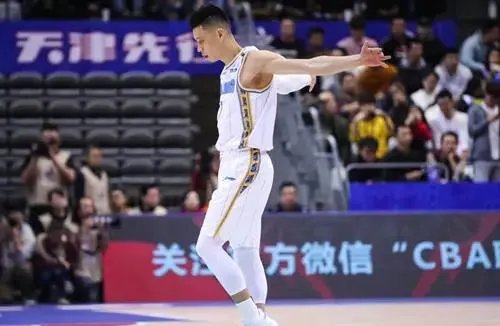 林书豪CBA首秀,砍下25分6篮板9助攻,这样的表现你满意吗?你看好林书豪吗?