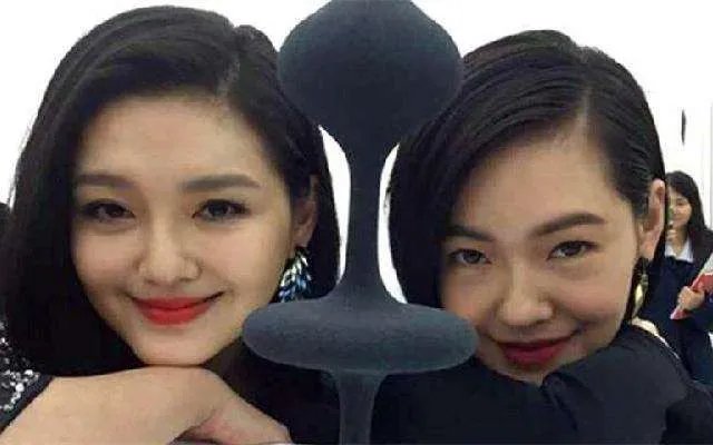 小s为大s庆生，这是不是证明姐姐远胜老公？