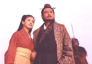 揭秘：曹操和蔡文姬是什么关系？