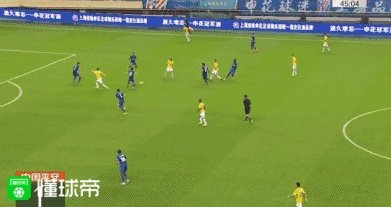 苏宁客场1-1战平申花全身而退,你觉得哪支队伍发挥的更加出色?