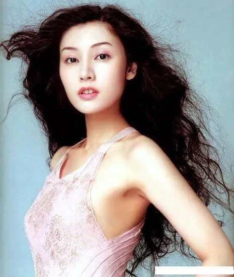 李嘉欣自曝扮坏人的目的是什么？
