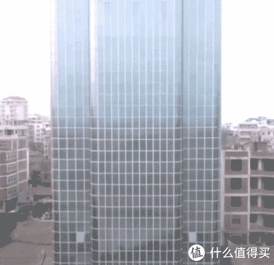 明星豪宅有啥好羡慕的,中国真正的千万豪宅都在农村!