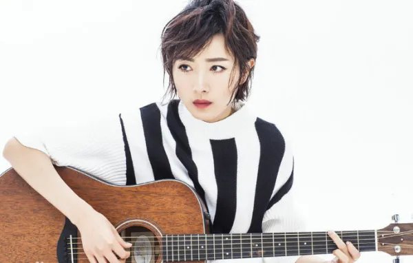 《荡寇风云》的女主角是谁演的?