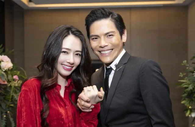 郭碧婷当男朋友面大聊初恋男友,男朋友为何吃醋却不以言表呢?