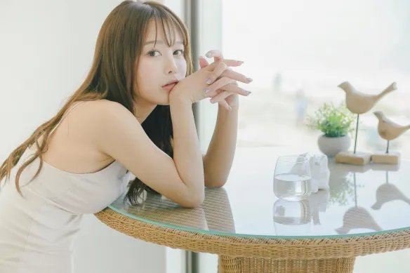让人血脉喷张的极致美景！身材犯规的岛国熟女ikumi