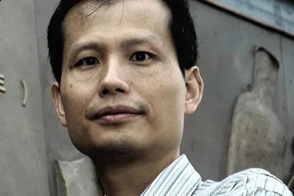 方舟子是因为明星工资很高，所以才会对他们进行打假吗？
