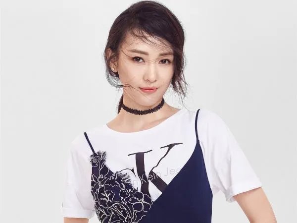 为什么说童谣和章子怡很像?