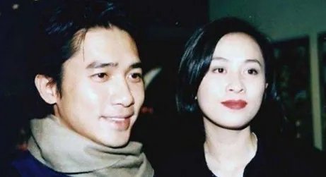 梁朝伟有多爱刘嘉玲?刘嘉玲婚前与郭台铭关系暧昧,他7字回应,是什么?