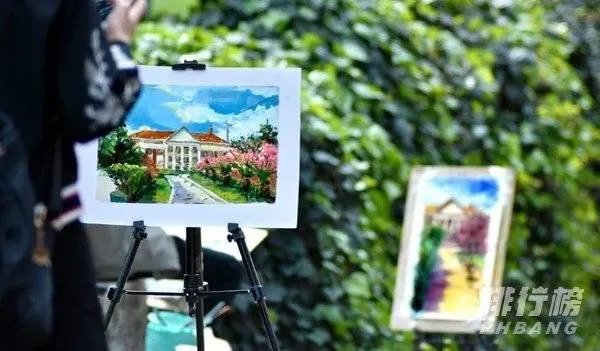 中国最美的十所大学排名_全国最美大学排名最新