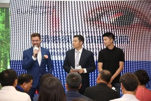 在北京享受德国医疗:德视佳北京东部诊所开启点“睛”之笔