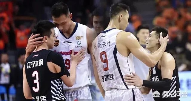 丁彦雨航赛后喊话赵继伟:交给你们了兄弟，别让我失望，对此你怎么看？