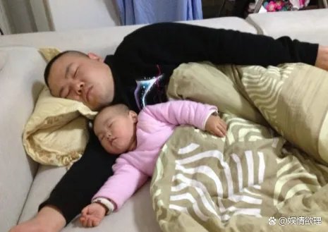 2003年,岳云鹏向一起打工的重庆姑娘表白,姑娘是何反应?