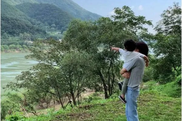 高梓淇蔡琳被曝已离婚,结婚6年女方独自带娃,他们分手前都有哪些征兆?